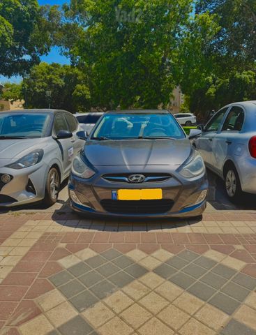 מודעת רכב יונדאי אקסנט i25