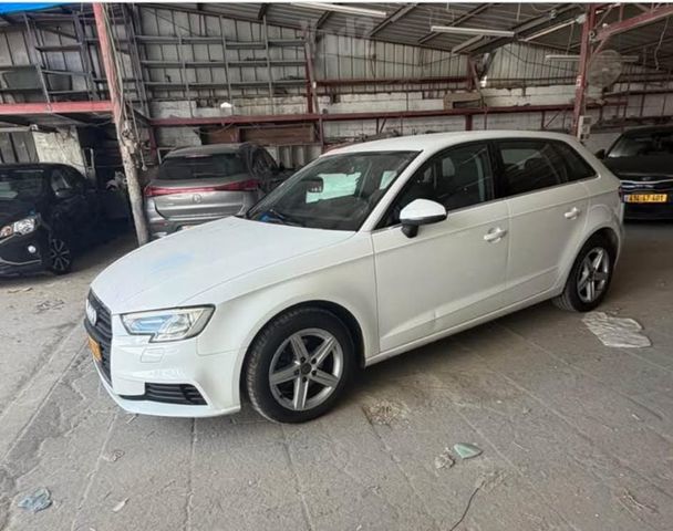 מודעת רכב אאודי A3