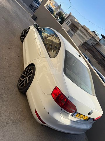 פולקסווגן ג'טה