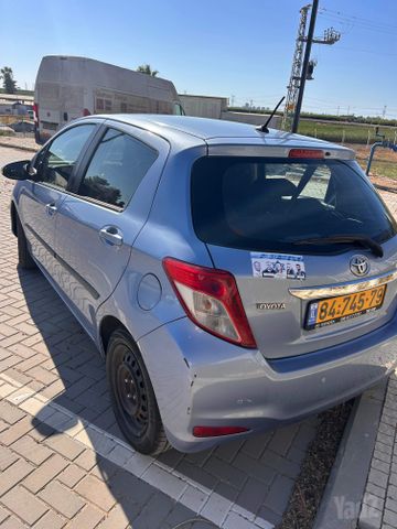 מודעת רכב טויוטה יאריס