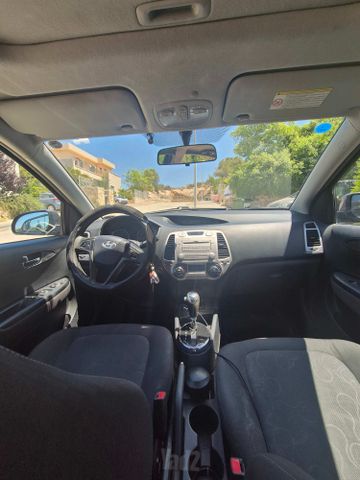 יונדאי i20