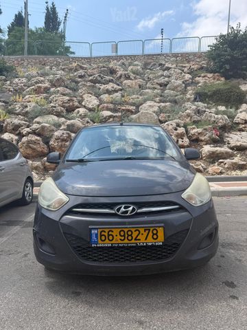 יונדאי i10