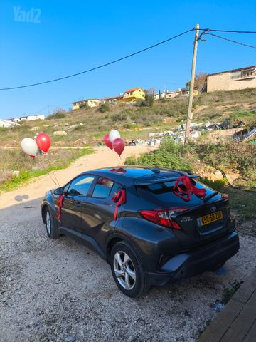 טויוטה C-HR