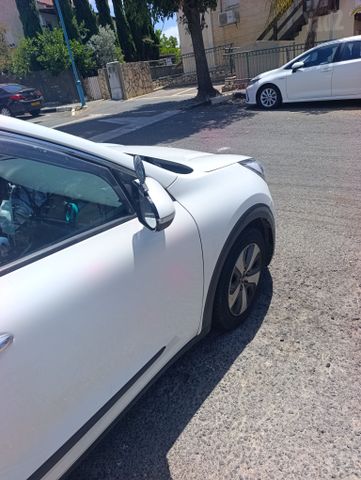 קיה נירו