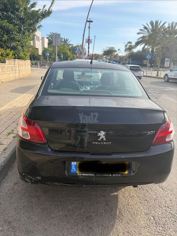פיג'ו 301
