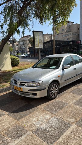 ניסאן אלמרה