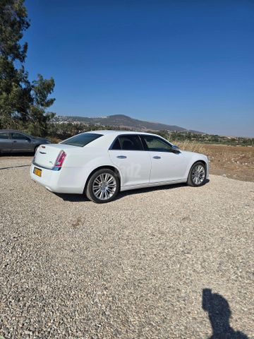 קרייזלר 300