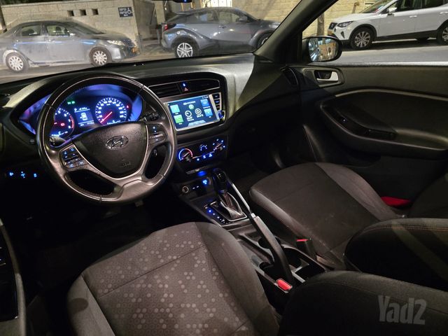 יונדאי i20