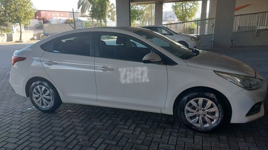 יונדאי אקסנט i25
