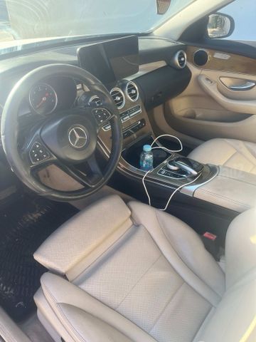 מרצדס-בנץ C-class