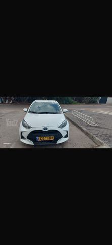 יאריס Style היברידי אוט׳ 1.5 (92 כ״ס) [2020-2026]