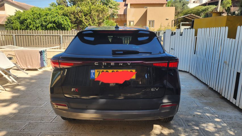 צ׳רי FX