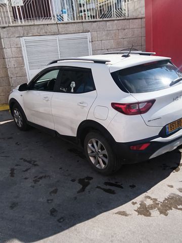 מודעת רכב קיה סטוניק