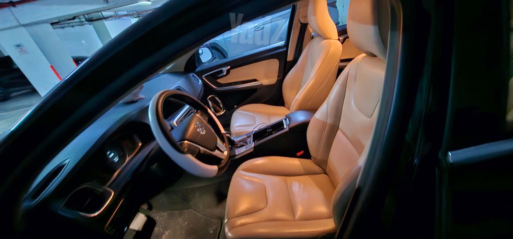 וולוו S60