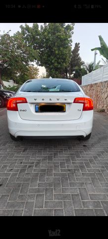 וולוו S60