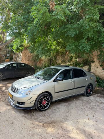 טויוטה קורולה
