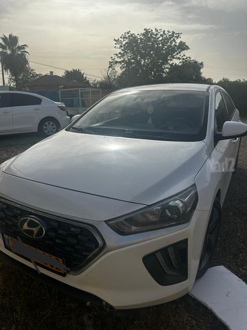 איוניק Inspire FL היברידי אוט׳ 1.6 (141 כ״ס)