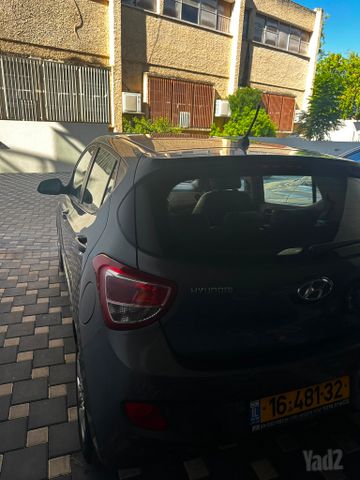 יונדאי i10