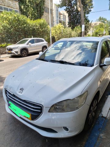 מודעת רכב פיג'ו 301