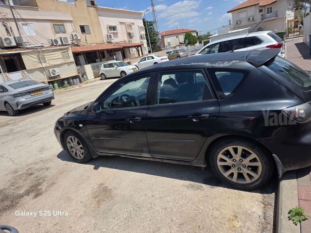 מאזדה 3