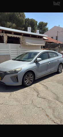 יונדאי איוניק