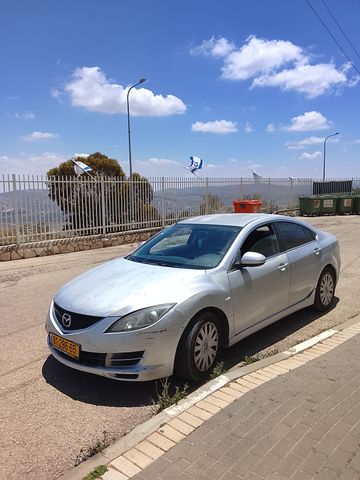 מודעת רכב מאזדה 6