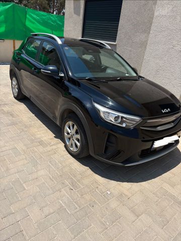 קיה סטוניק
