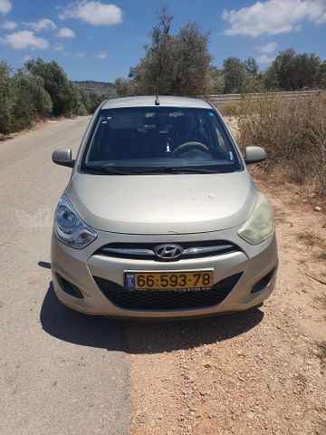 יונדאי i10