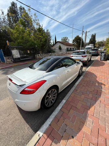 פיג'ו RCZ