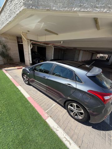 יונדאי i30
