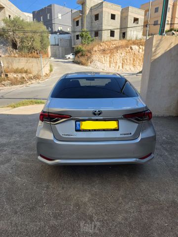 טויוטה קורולה