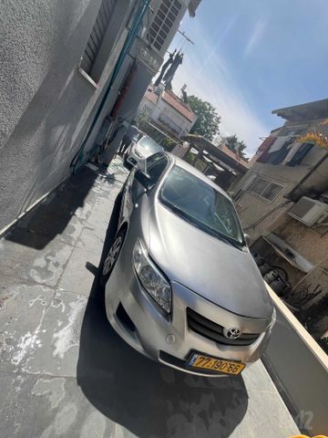 טויוטה קורולה