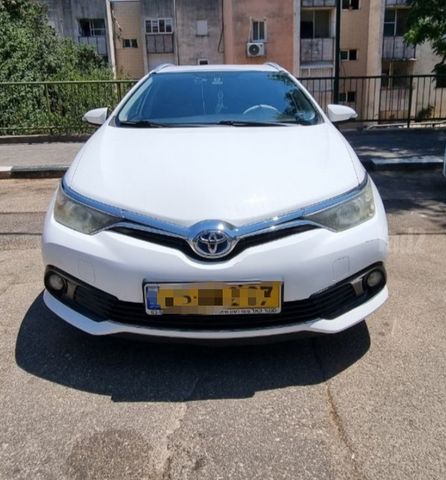 טויוטה אוריס