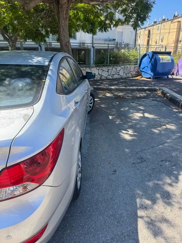 יונדאי אקסנט i25