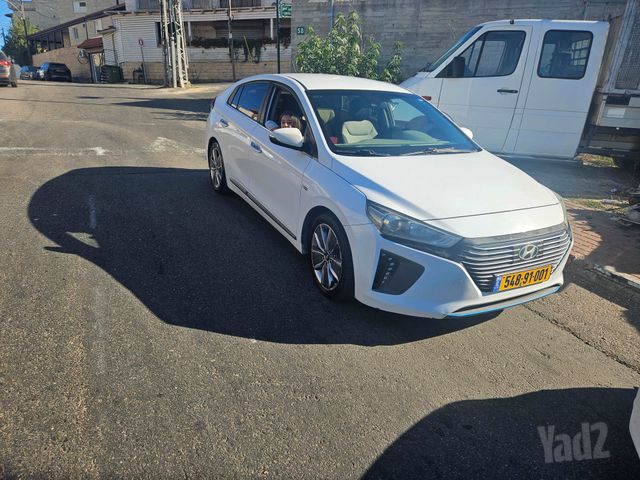 יונדאי איוניק