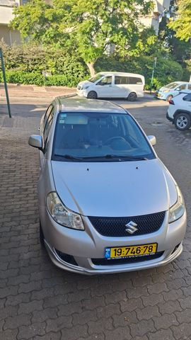 סוזוקי SX4