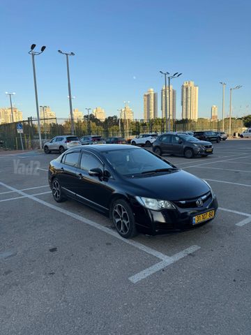 סיוויק LS אוט׳ 1.8 (140 כ״ס)