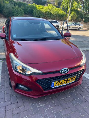 יונדאי i20