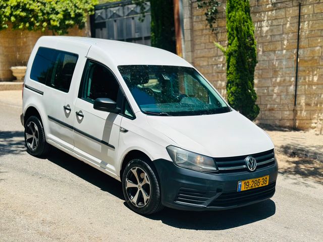 קאדי Conceptline ידני דיזל קומבי 7 מק 3 דל 2.0 (102 כ״ס)