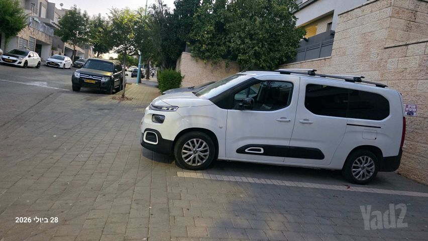 מודעת רכב סיטרואן ברלינגו 