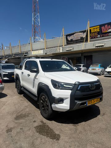 מודעת רכב טויוטה היילקס