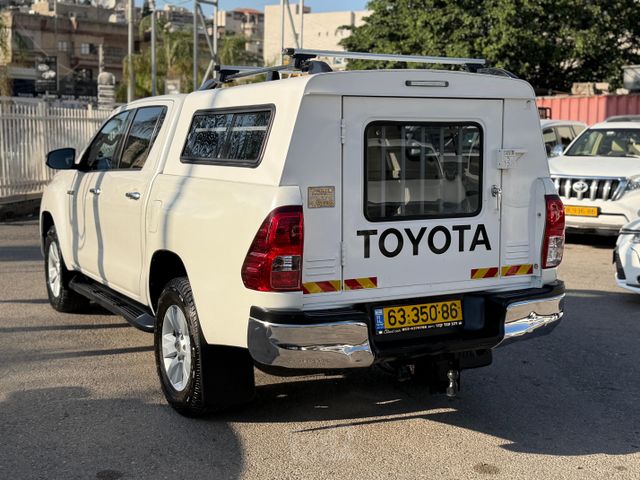 טויוטה היילקס