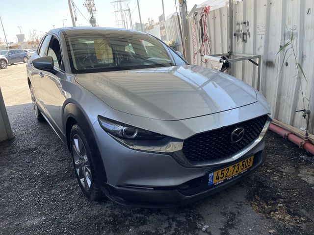 מאזדה CX-30
