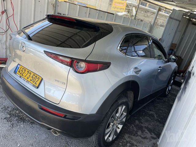 מאזדה CX-30