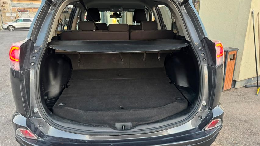 טויוטה RAV4