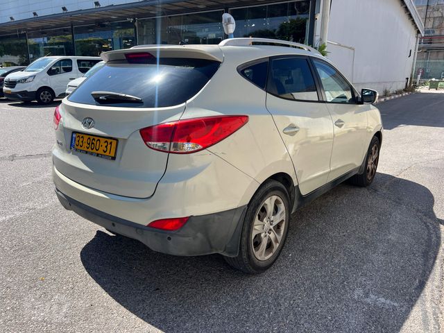 יונדאי ix35