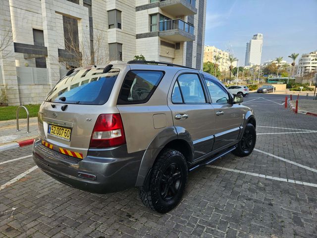 קיה סורנטו