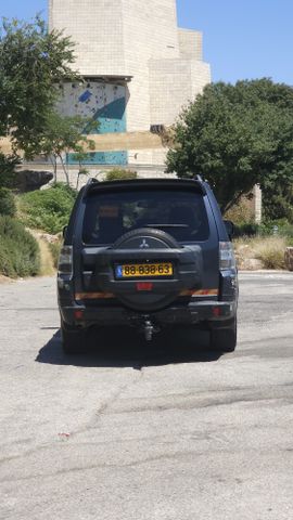 מיצובישי פג'רו