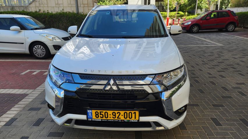 מודעת רכב מיצובישי אאוטלנדר