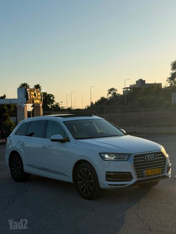 אאודי Q7